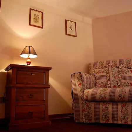 Il Castello Di Apartahotel 3*