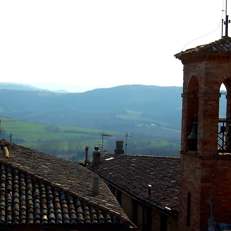 Il Castello Di 公寓式酒店