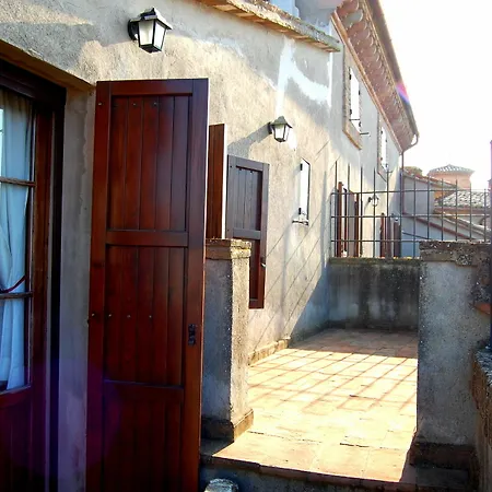 Il Castello Di Apartahotel Rosceto