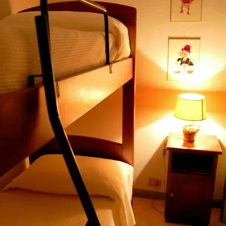 Apartahotel Il Castello Di 3*